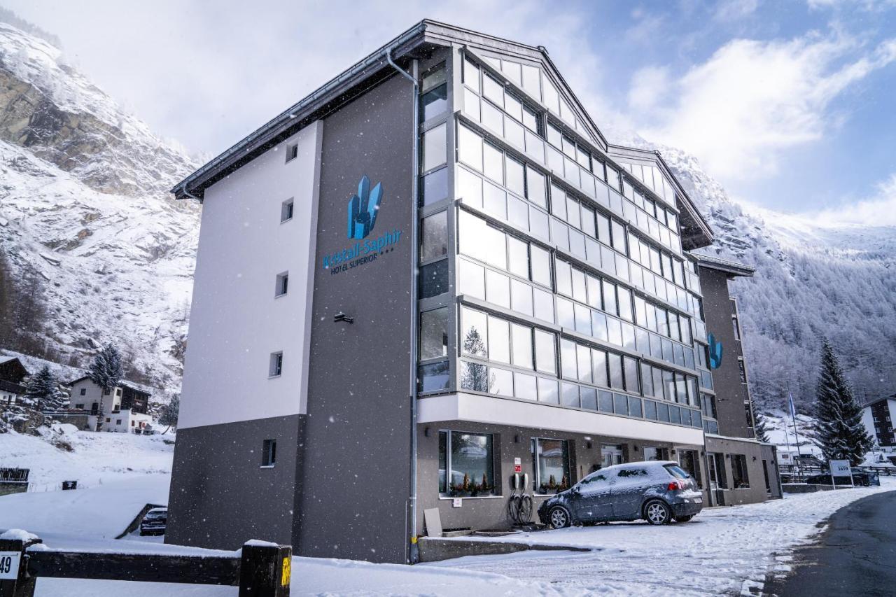 Hotel Kristall 사스-알마겔 외부 사진