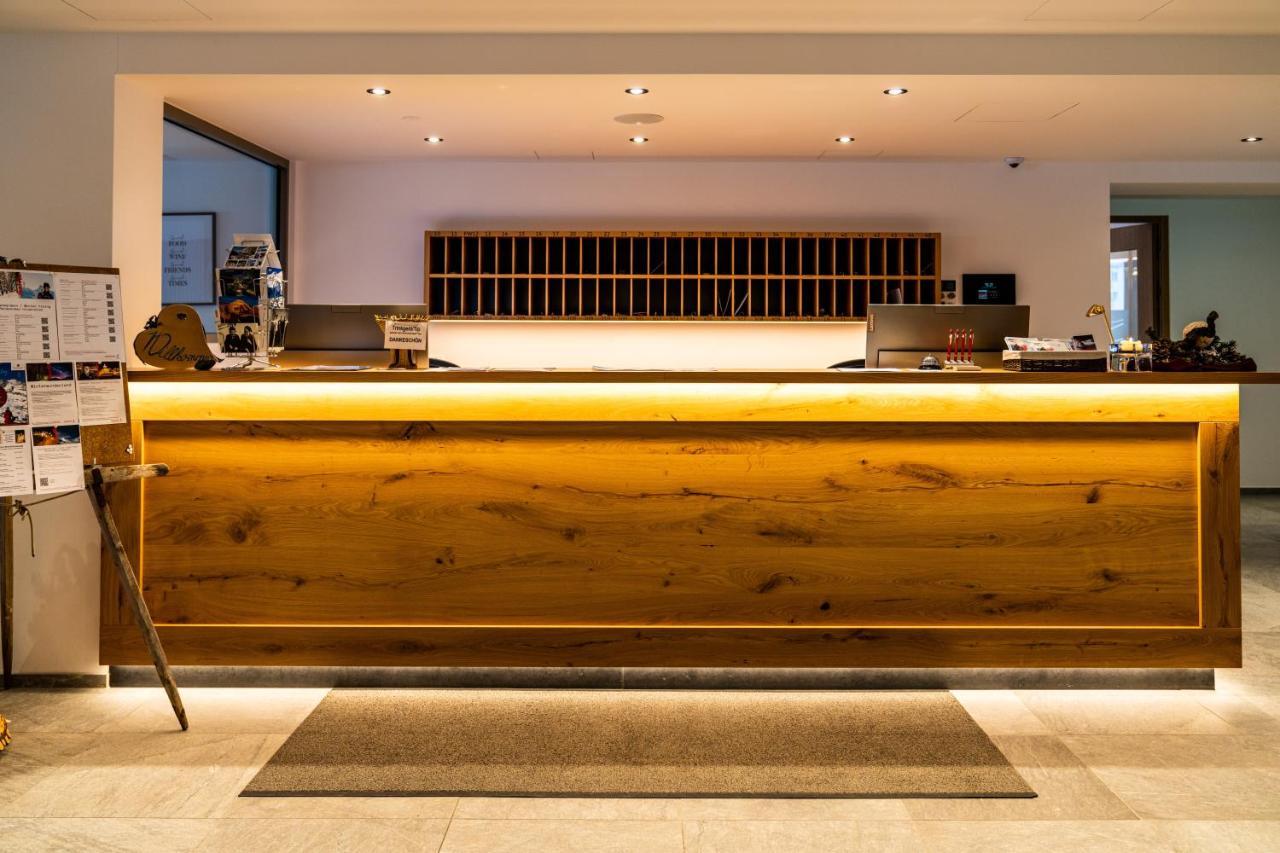Hotel Kristall 사스-알마겔 외부 사진